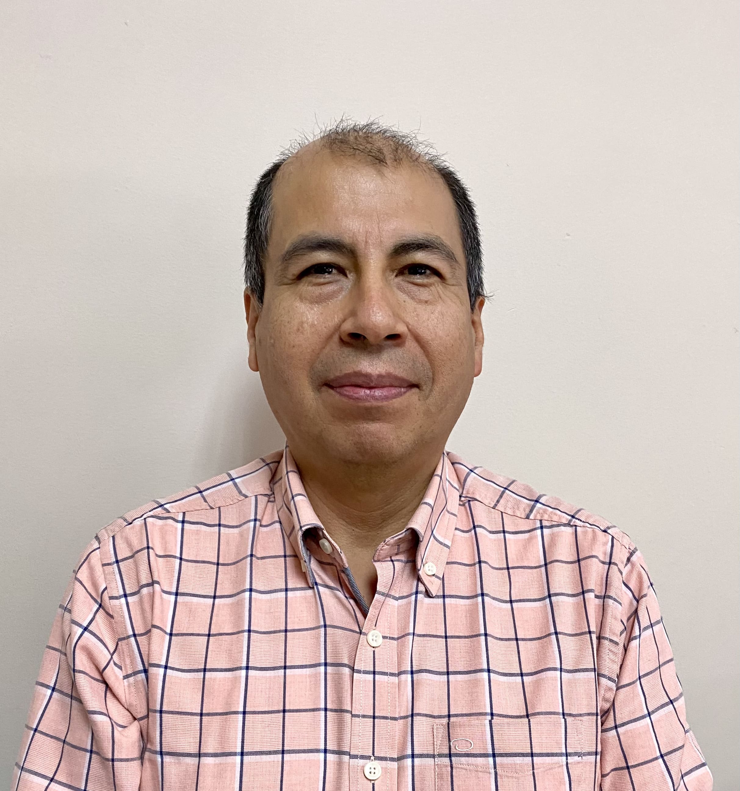 Ph.D. Juan Ibujés